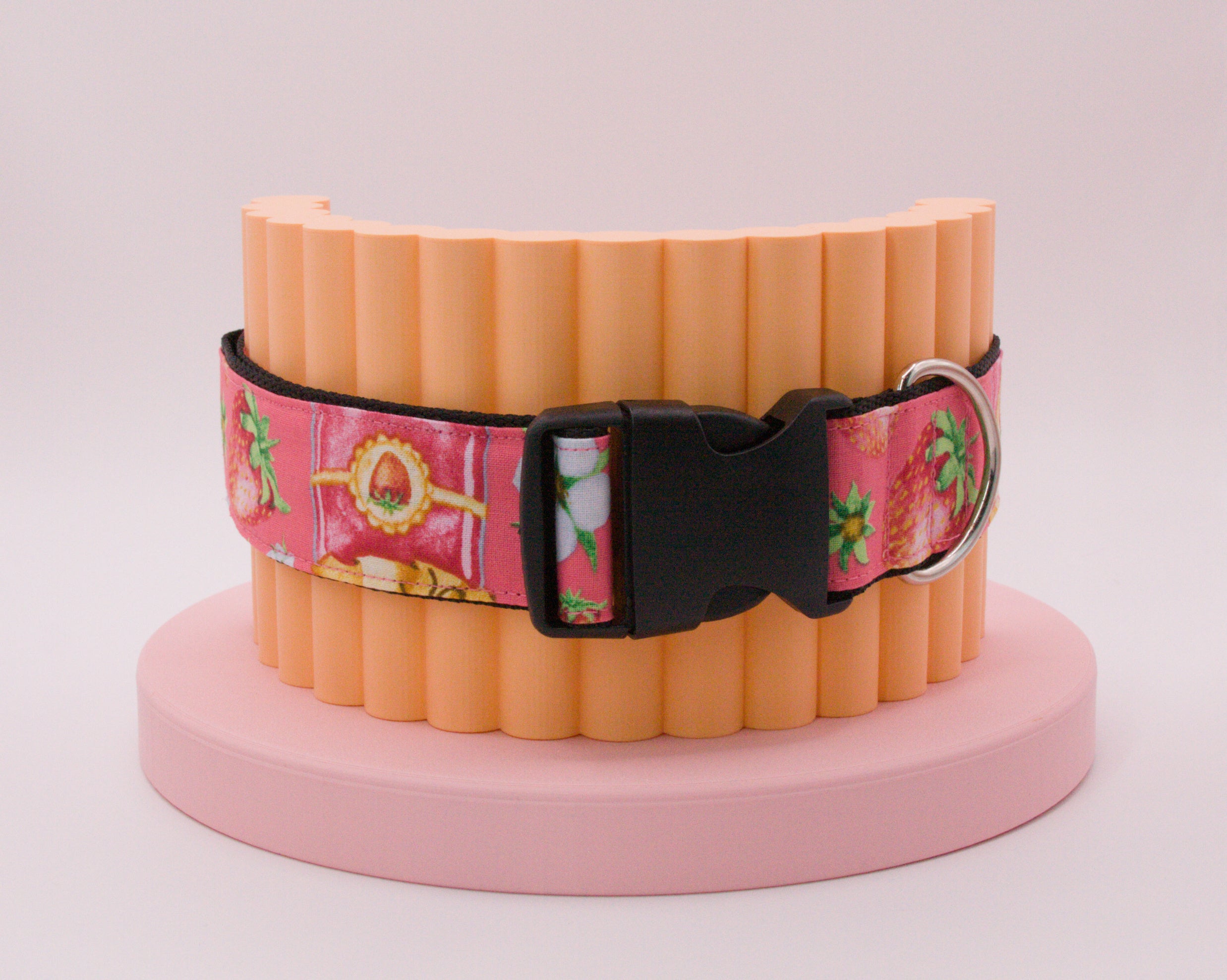 This Dog Collar