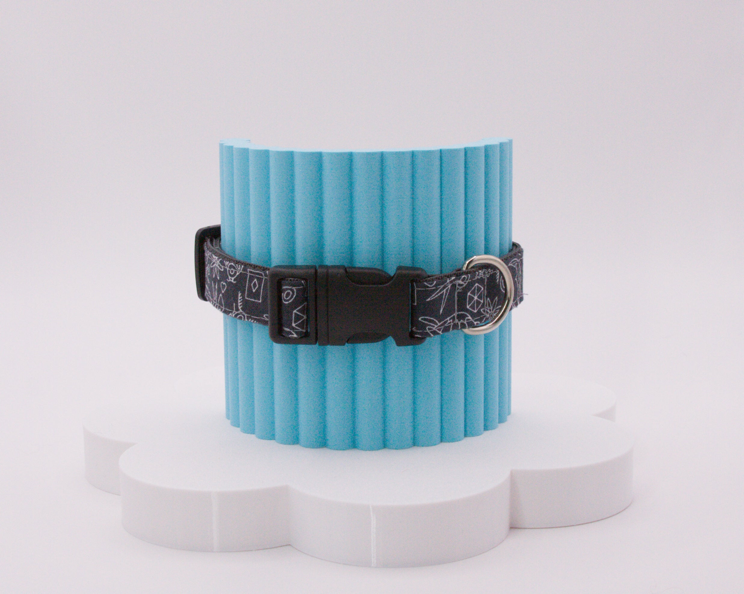 This Dog Collar