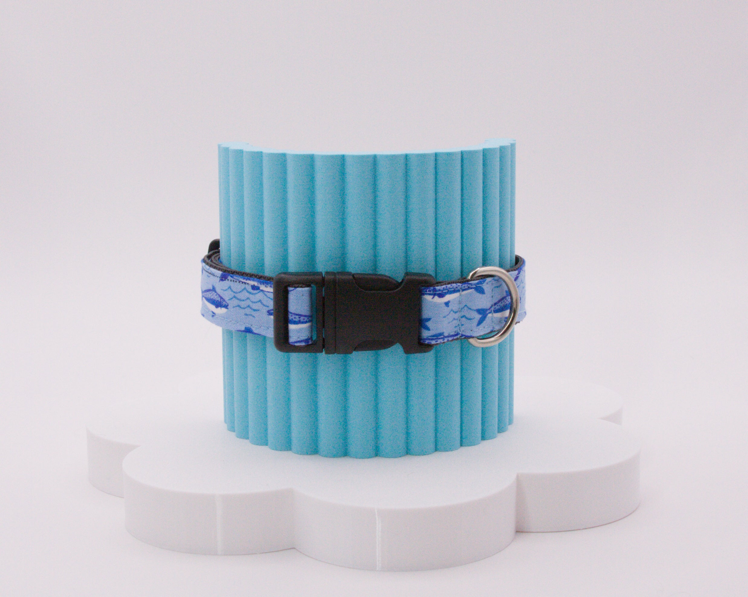 This Dog Collar