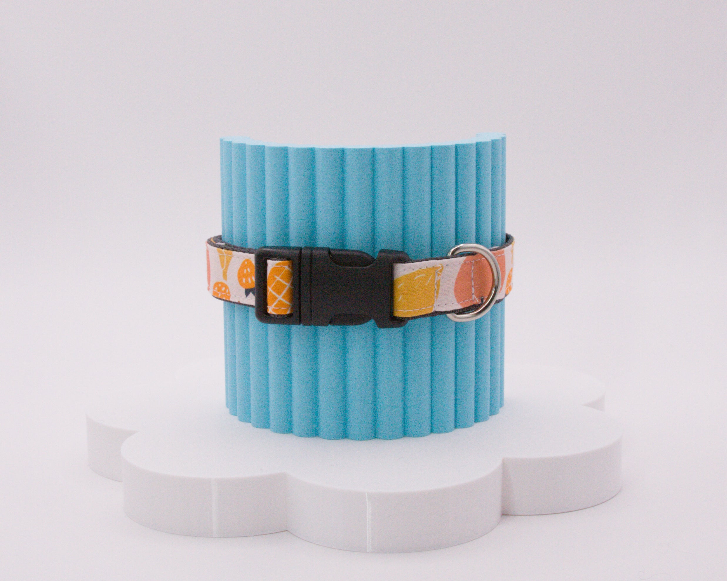 This Dog Collar