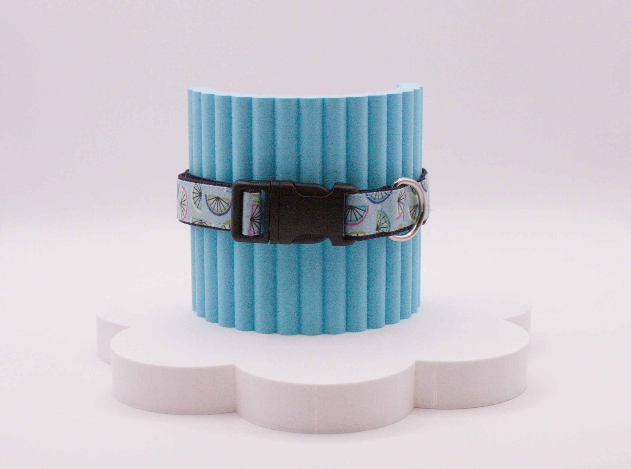 This Dog Collar