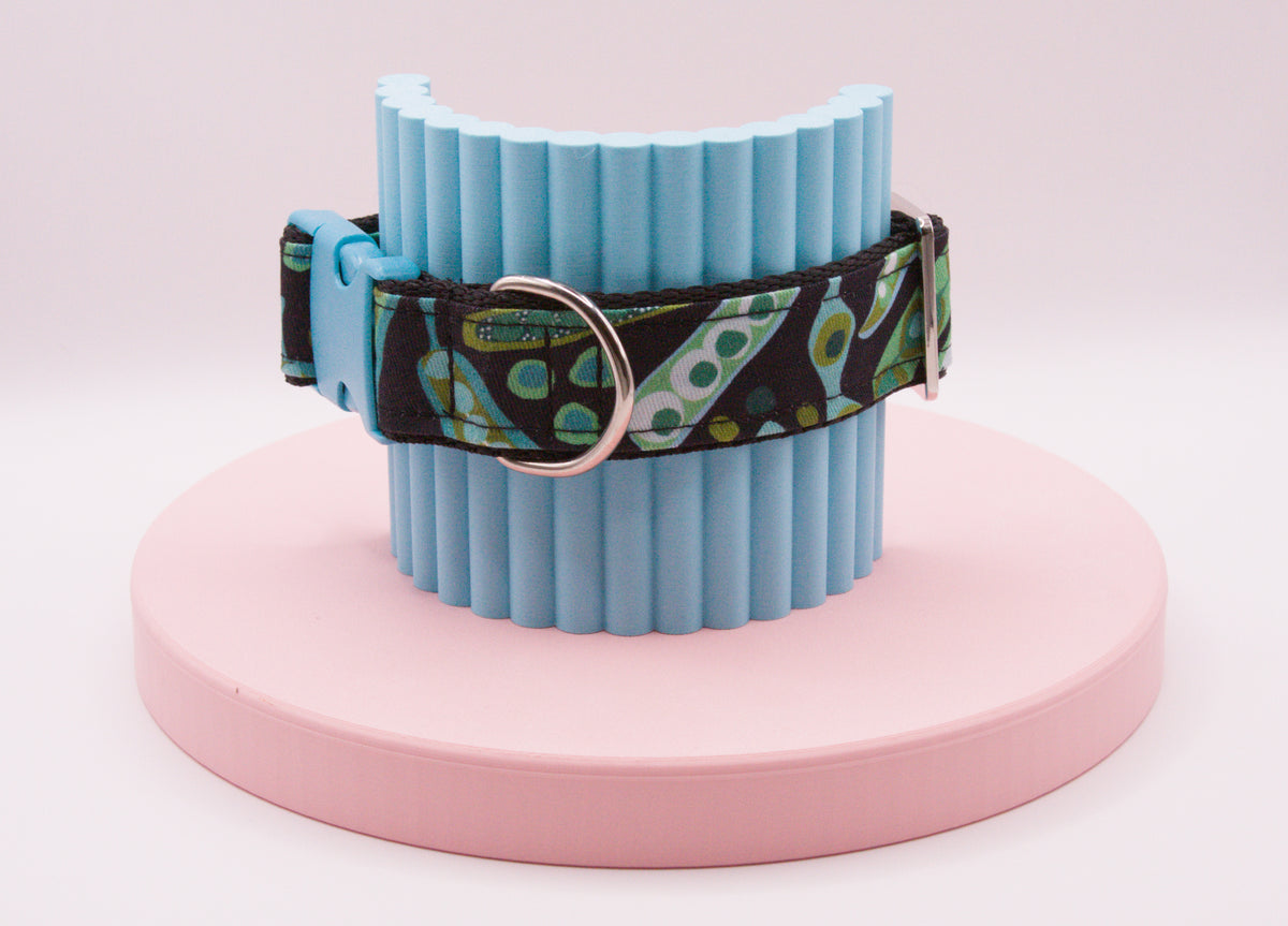 This Dog Collar